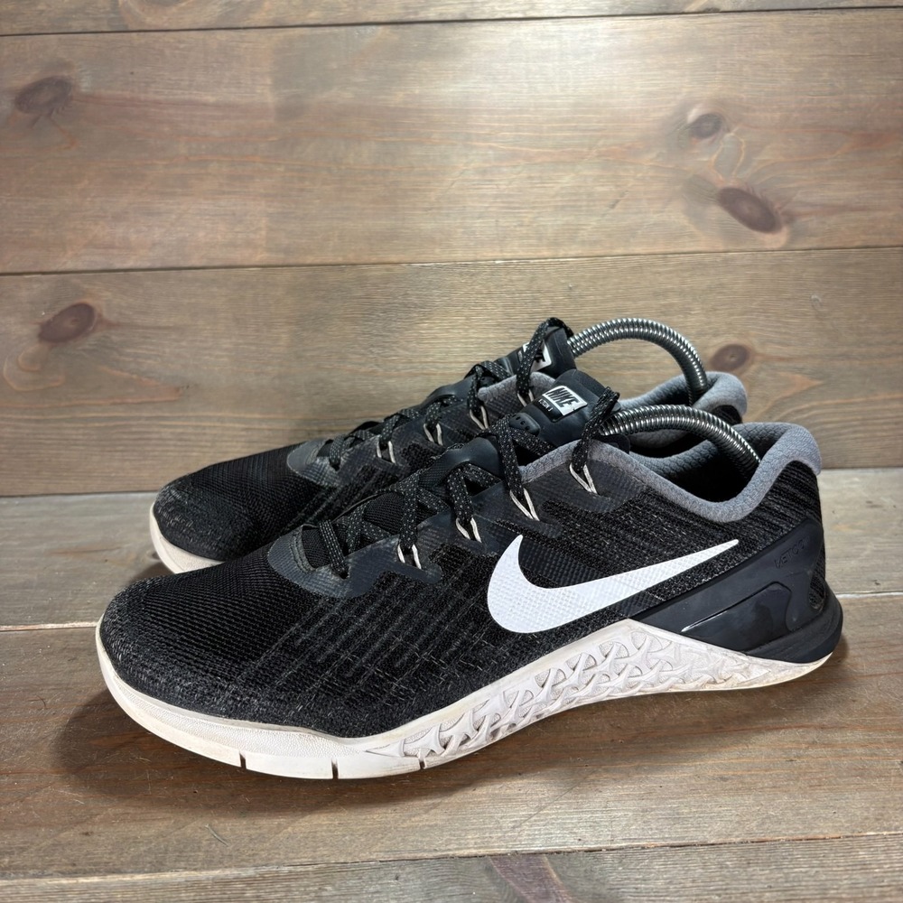 Nike Metcon 3 Womens size 9.5 shoes Black Training Crossfit Lace Up sneakers